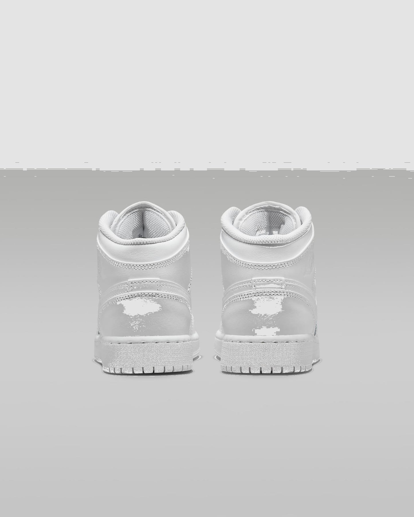 Кросівки жіночі Jordan 1 Mid (Gs) (554725-136)