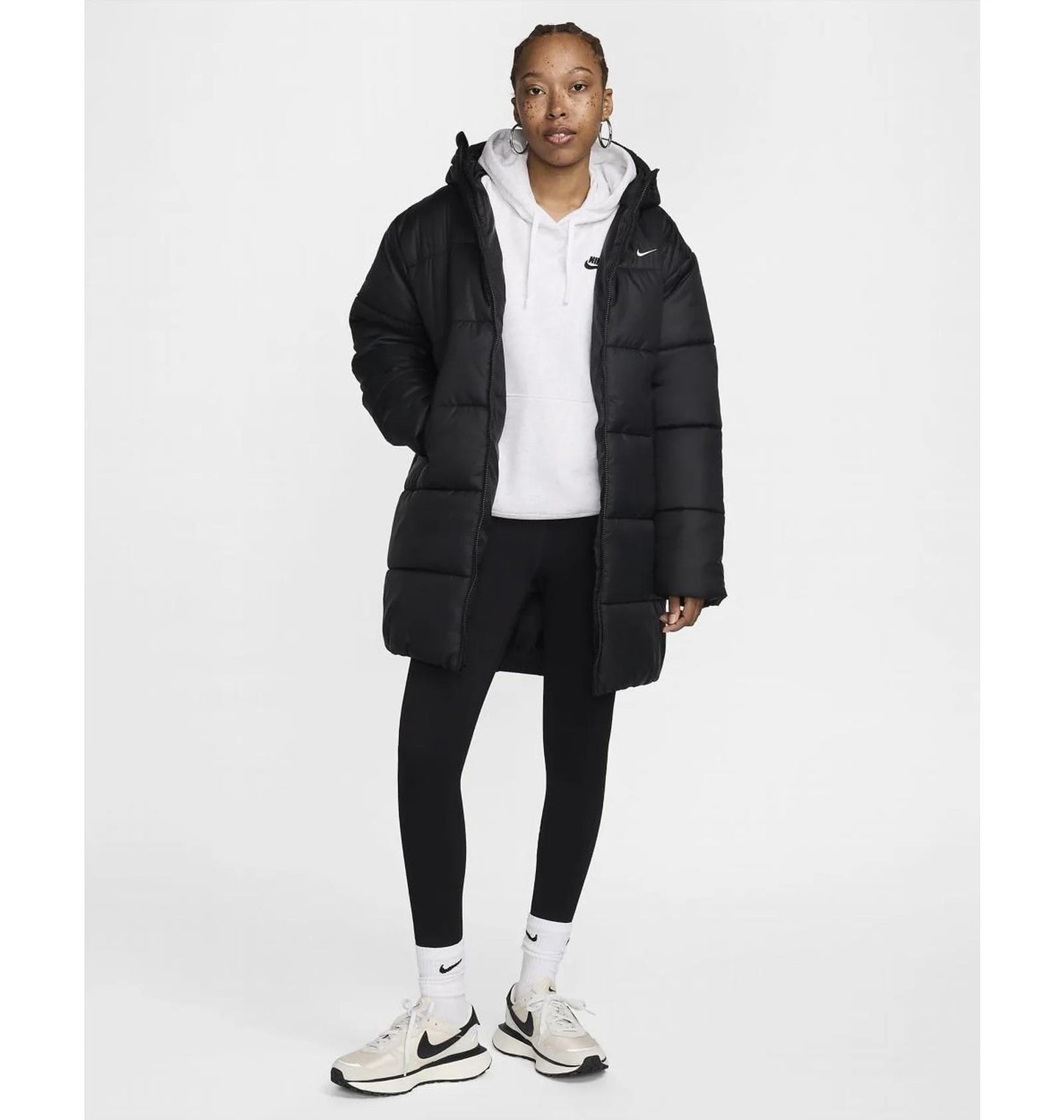 Куртка жіноча Nike Sportswear Classic Puffer (FZ5903-010)