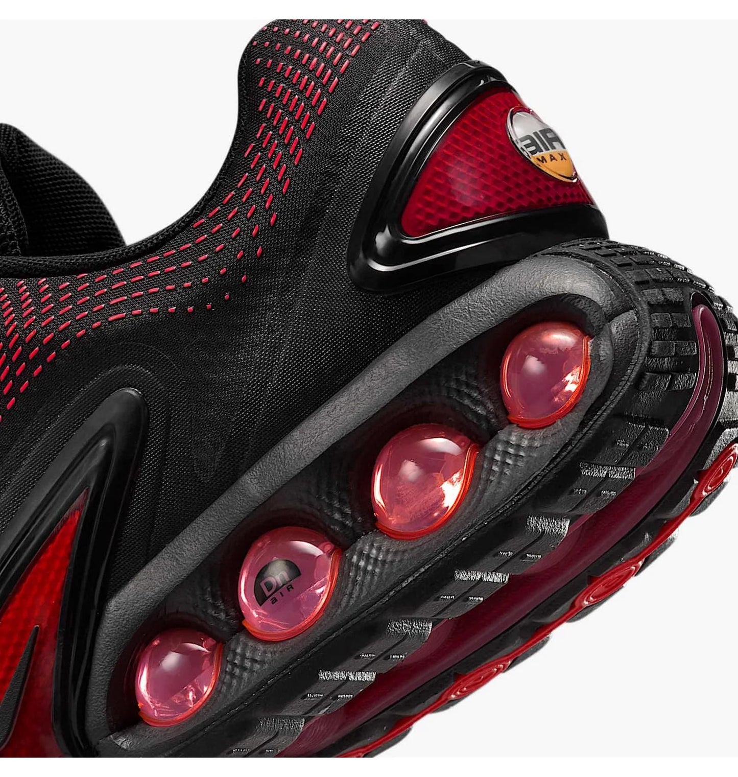 Кросівки чоловічі Nike Air Max Dn Essential (HV5235-002)