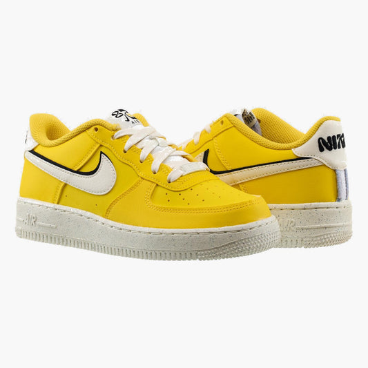 Кросівки жіночі Nike Air Force 1 Lv8 (DQ0359-700)