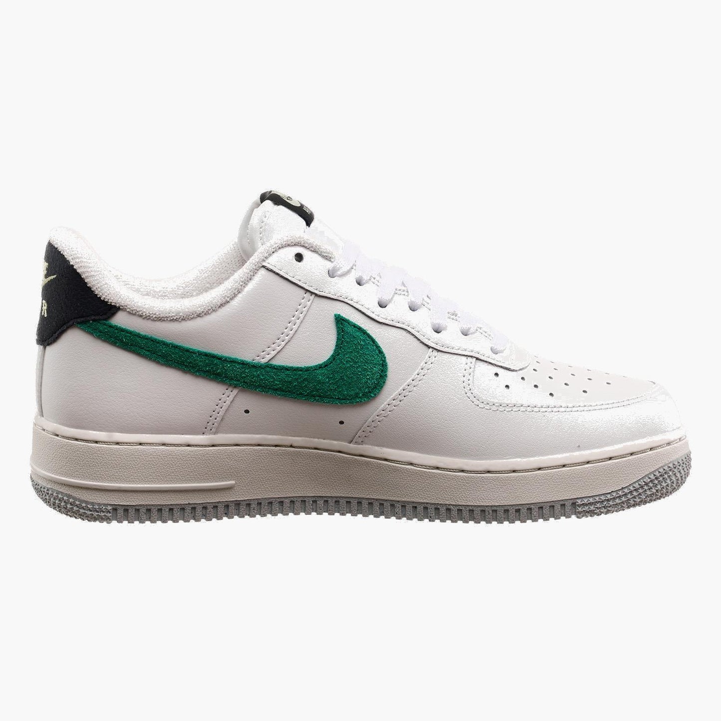 Кросівки чоловічі Nike Air Force 1 07 (DR8593-100)