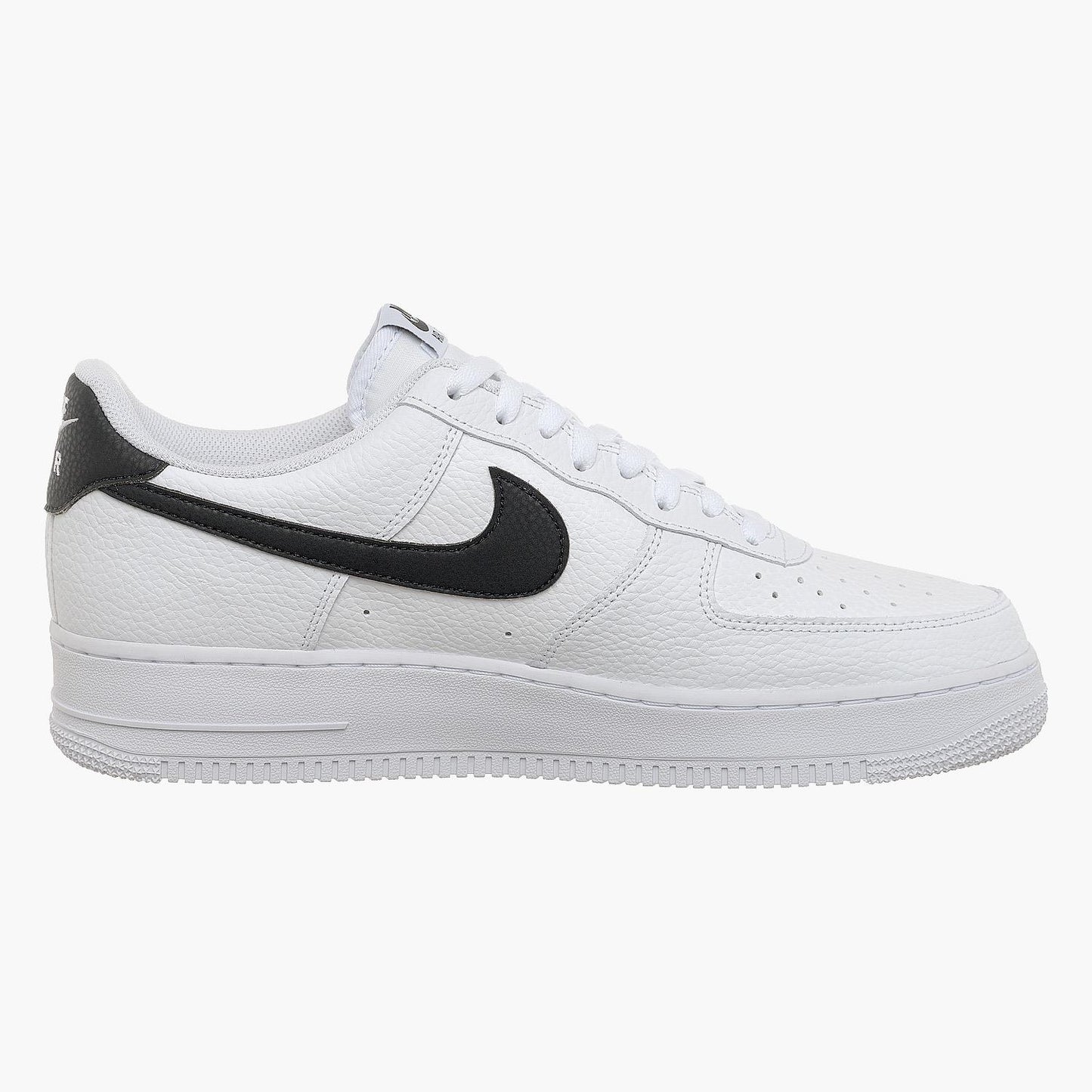 Кросівки чоловічі Nike Air Force 1 07 (CT2302-100)