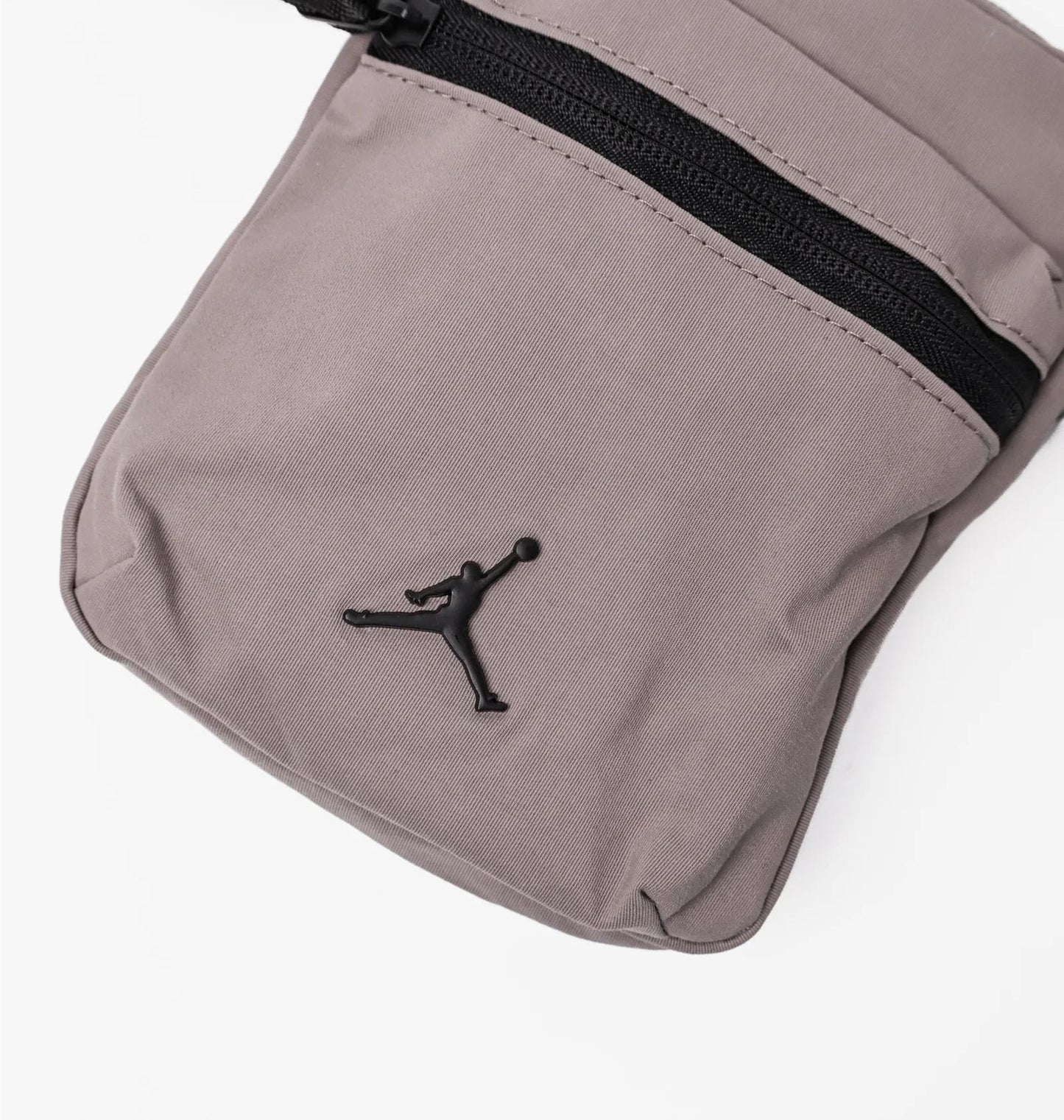 Сумка на плече Jordan Airborne Festival Bag (9A0631-G5O)