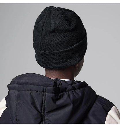 Шапка Jordan Essentials Black (9A0836-023)