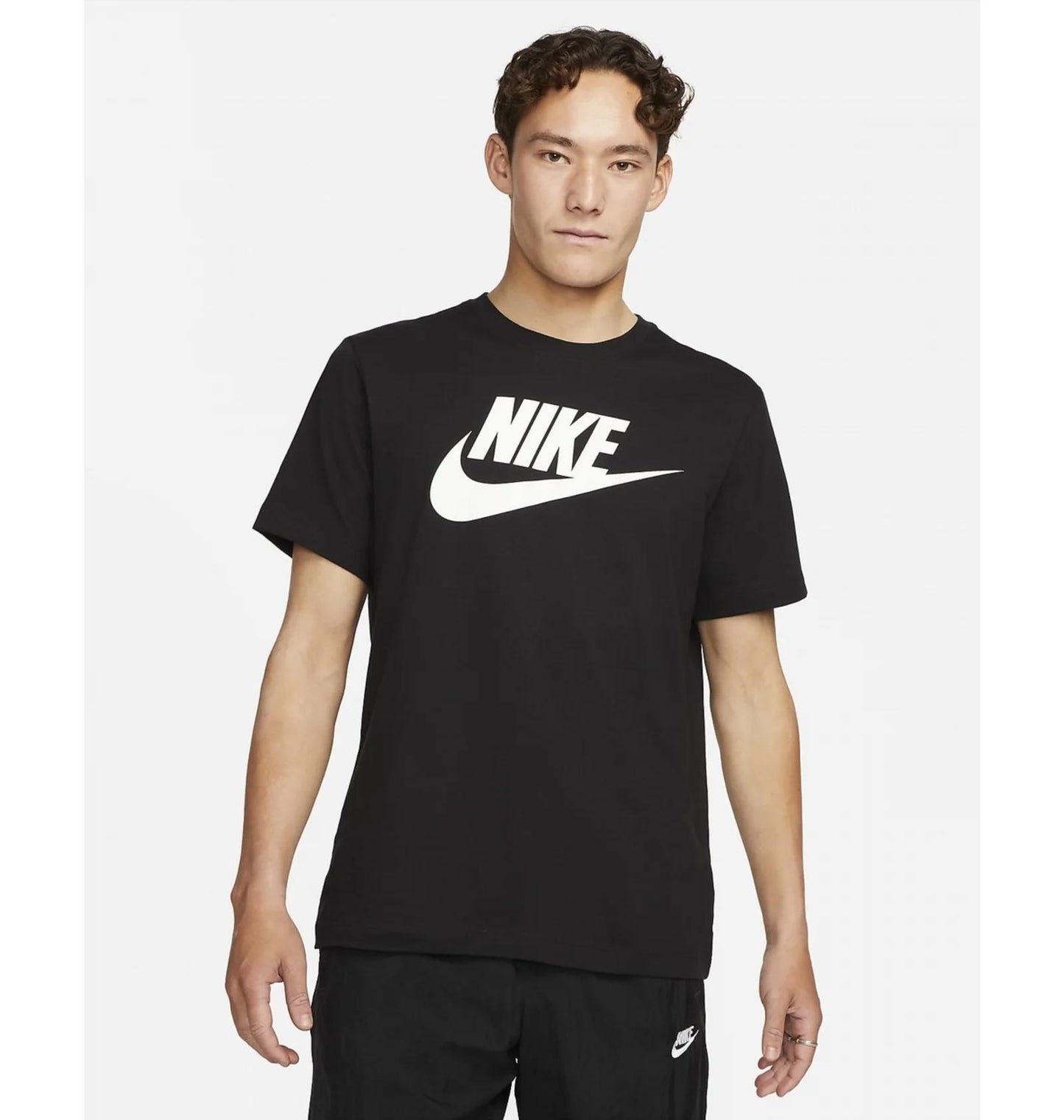 Футболка чоловіча Nike M Nsw Tee Icon Futura (AR5004-010)