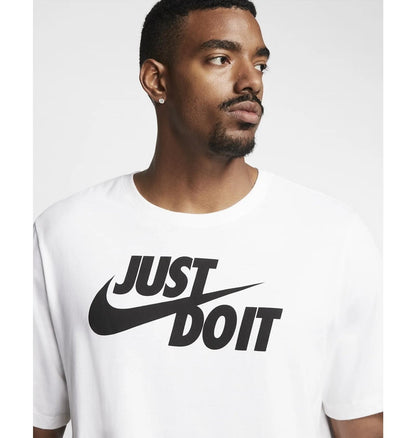 Футболка чоловіча Nike M Nsw Tee Just Do It Swoosh (AR5006-100)