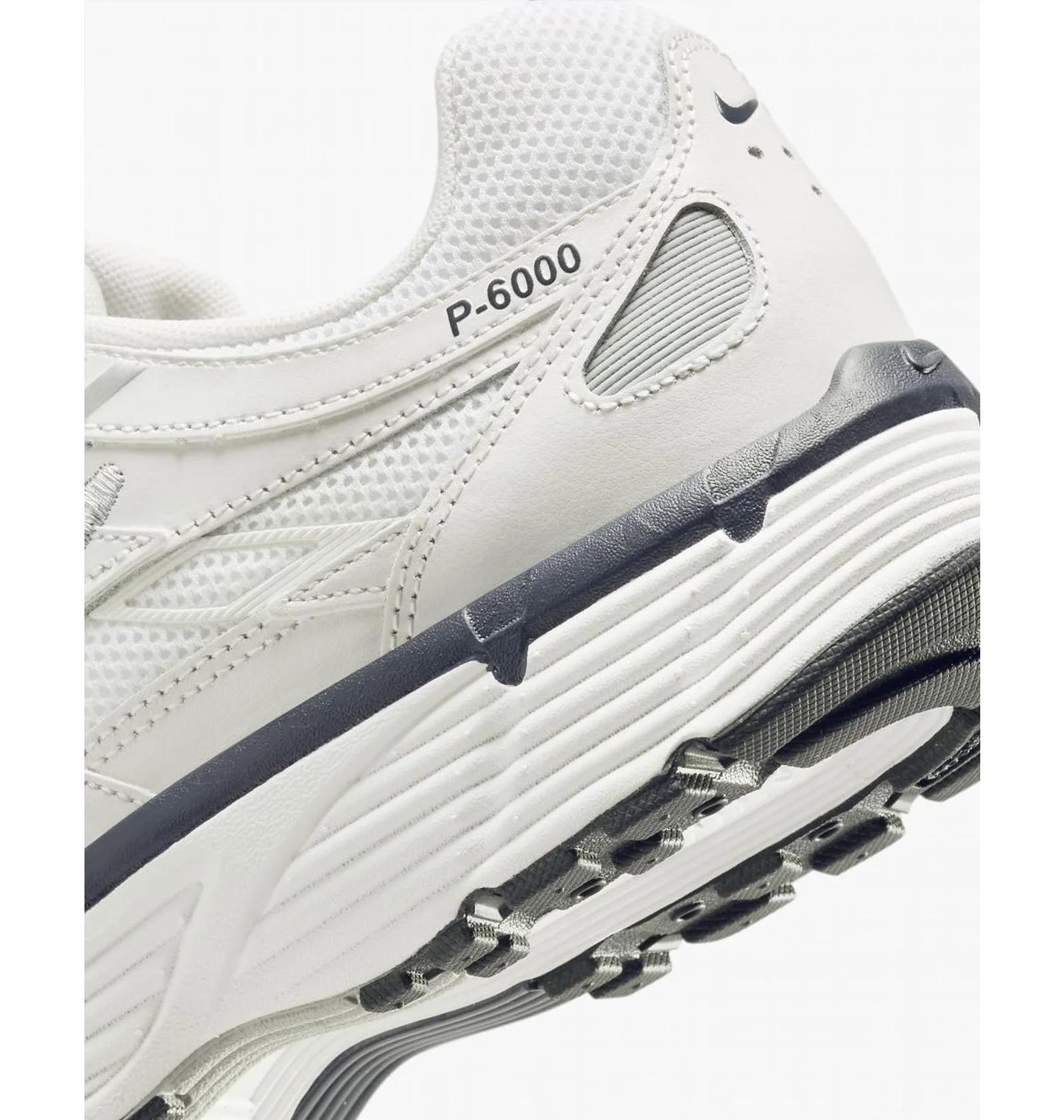 Кросівки чоловічі Nike P-6000 (CD6404-018)