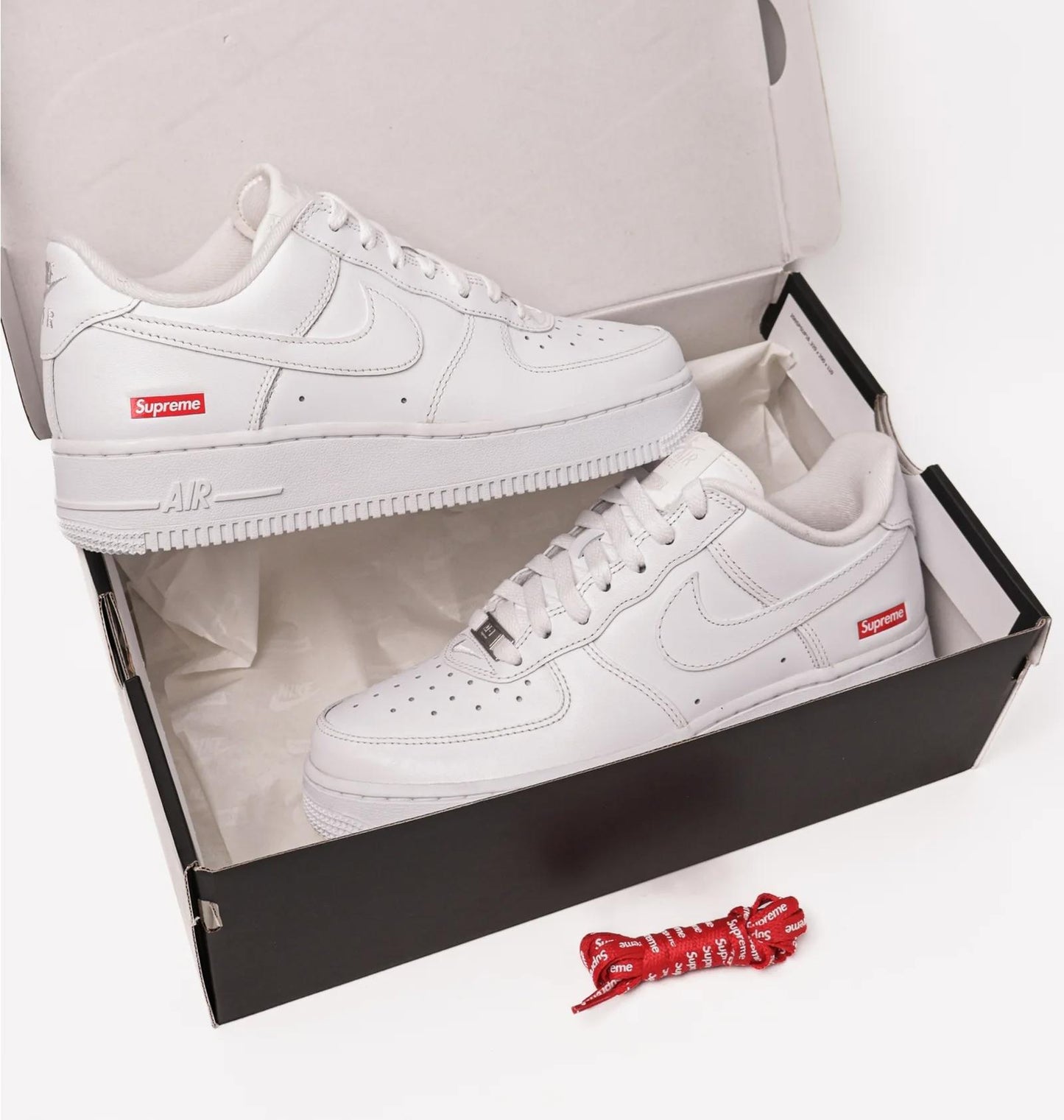 Кросівки чоловічі Nike Air Force 1 Low Supreme (CU9225-100)