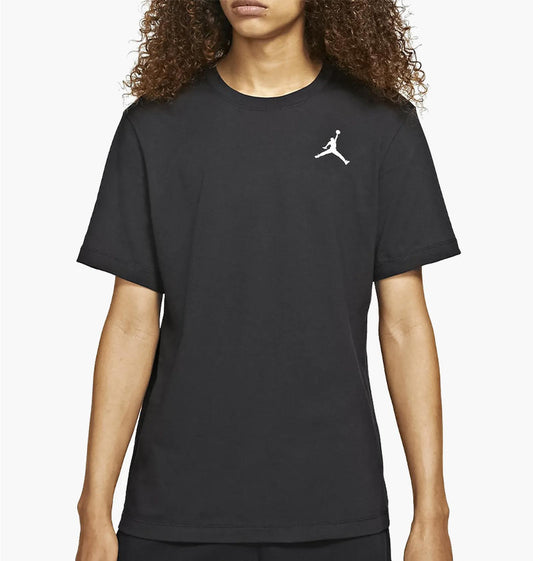 Футболка чоловіча Jordan Jumpman 
Чоловіча футболка з коротким рукавом (DC7485-010)