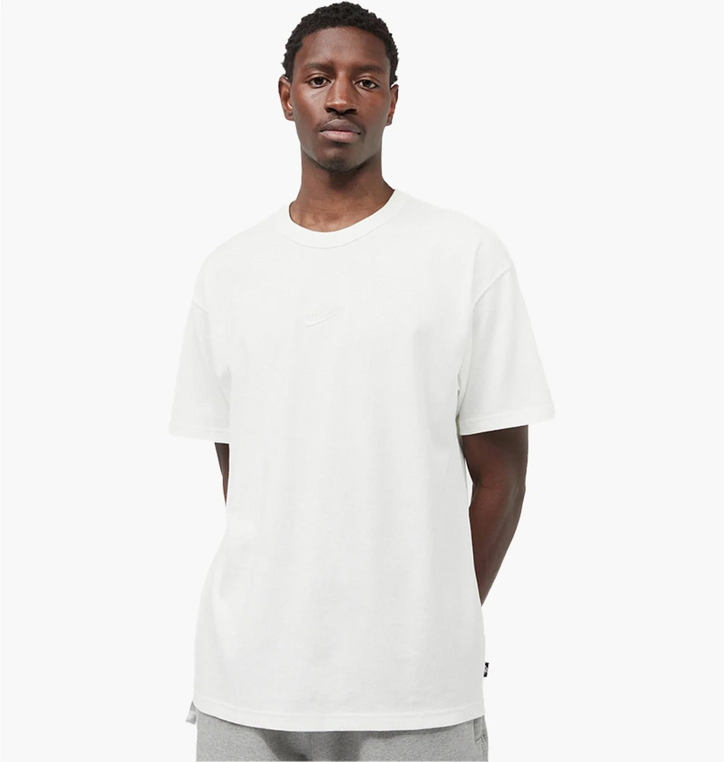 Футболка чоловіча Nike Sportswear Premium Essentials T-Shirt (DO7392-101)