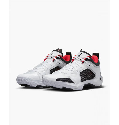 Кросівки чоловічі Nike Air Jordan 37 Low Sneakers (DQ4122-100)