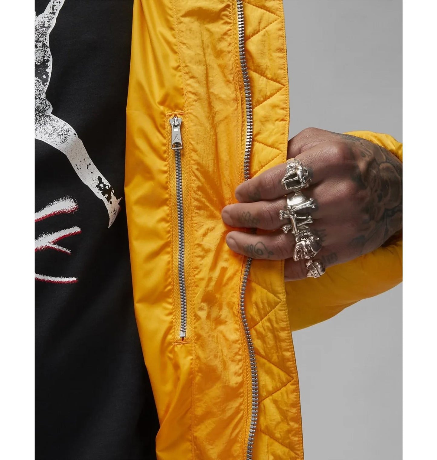 Куртка чоловіча Jordan Essentials (DQ8104-705)