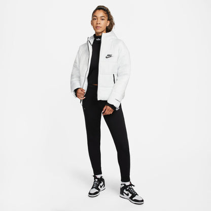 Куртка жіноча Nike Sportswear Therma-Fit Repel (DX1797-121)