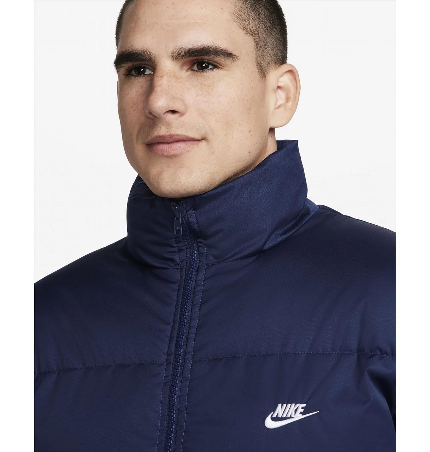 Куртка чоловіча Nike Sportswear Club
Puffer (FB7368-410)