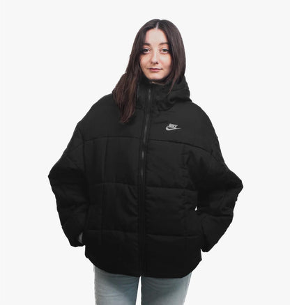 Куртка жіноча Nike Nsw Esstl Thrmr Clsc Puffer (FB7672-010)