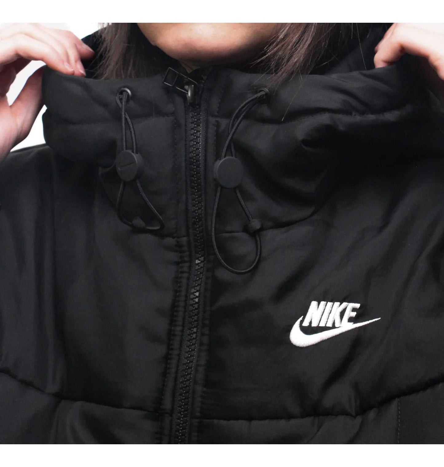 Куртка жіноча Nike Nsw Esstl Thrmr Clsc Puffer (FB7672-010)