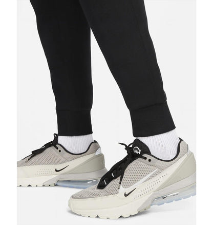 Брюки чоловічі Nike M Nk Tch Flc Jggr (FB8002-010)