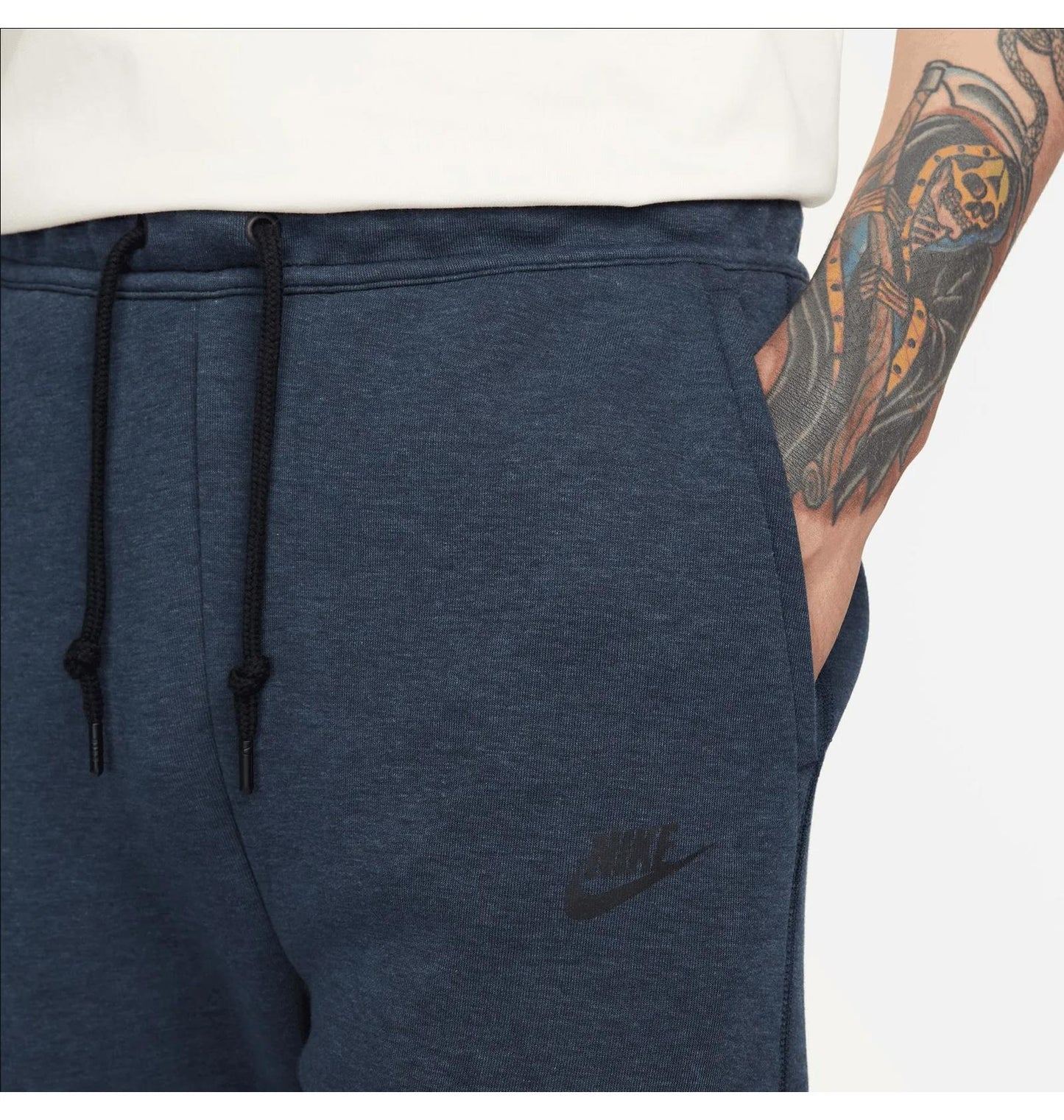 Брюки чоловічі Nike Sportswear Tech Fleece Joggers (FB8002-473)