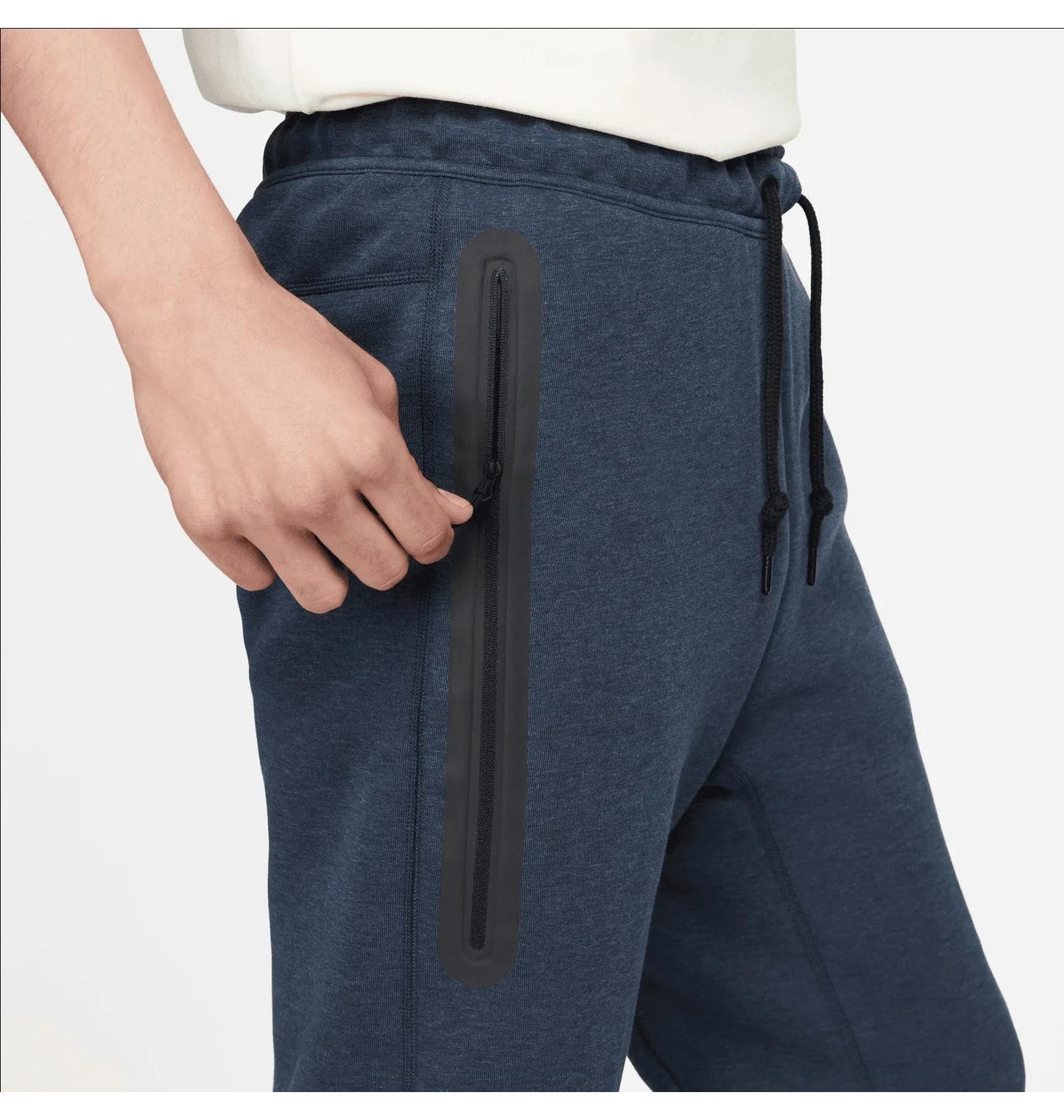 Брюки чоловічі Nike Sportswear Tech Fleece Joggers (FB8002-473)