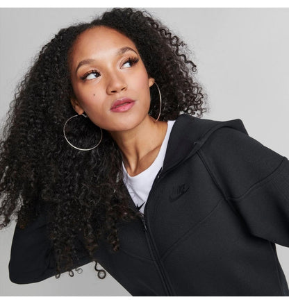 Кофта жіночі Nike Tech Fleece Windrunner Full-Zip (FB8338-010)