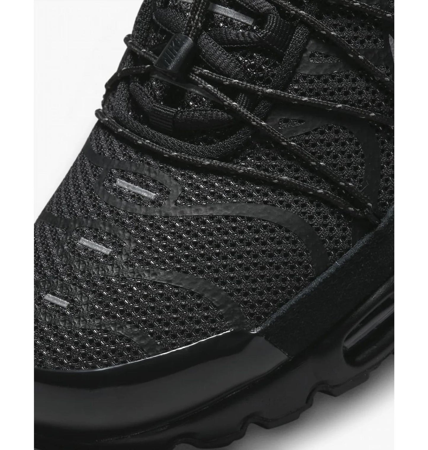 Кросівки чоловічі Nike Air Max Plus Utility (FD0670-001)