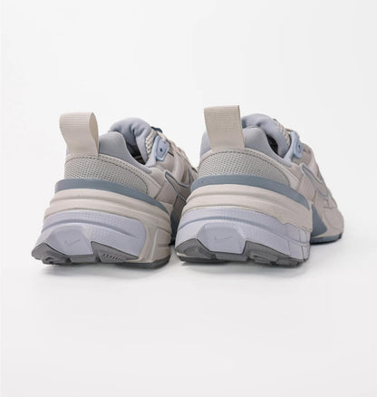 Кросівки жіночі Nike V2k Run (FD0736-009)