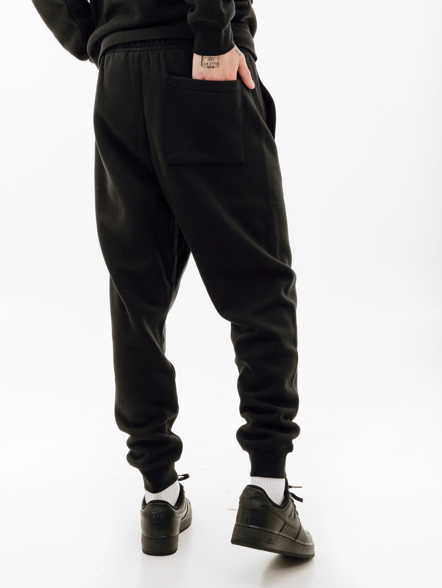 Брюки чоловічі Jordan Essentials Fleece Baseline Trousers (FD7345-010)