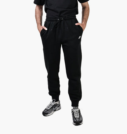 Брюки чоловічі Nike Club Pants Black (FN3787-010)