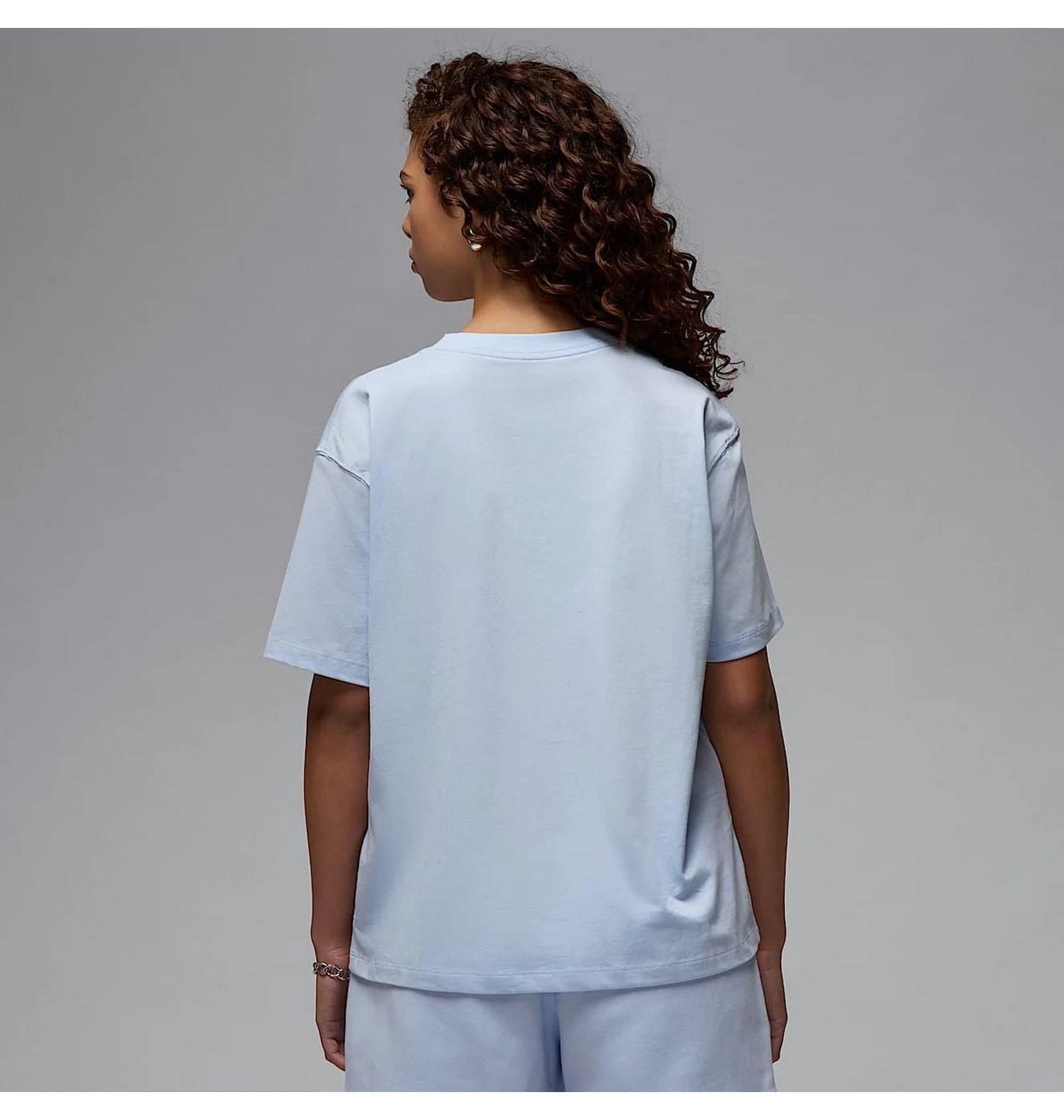 Футболка жіноча Nike Essentials (FN4500-407)