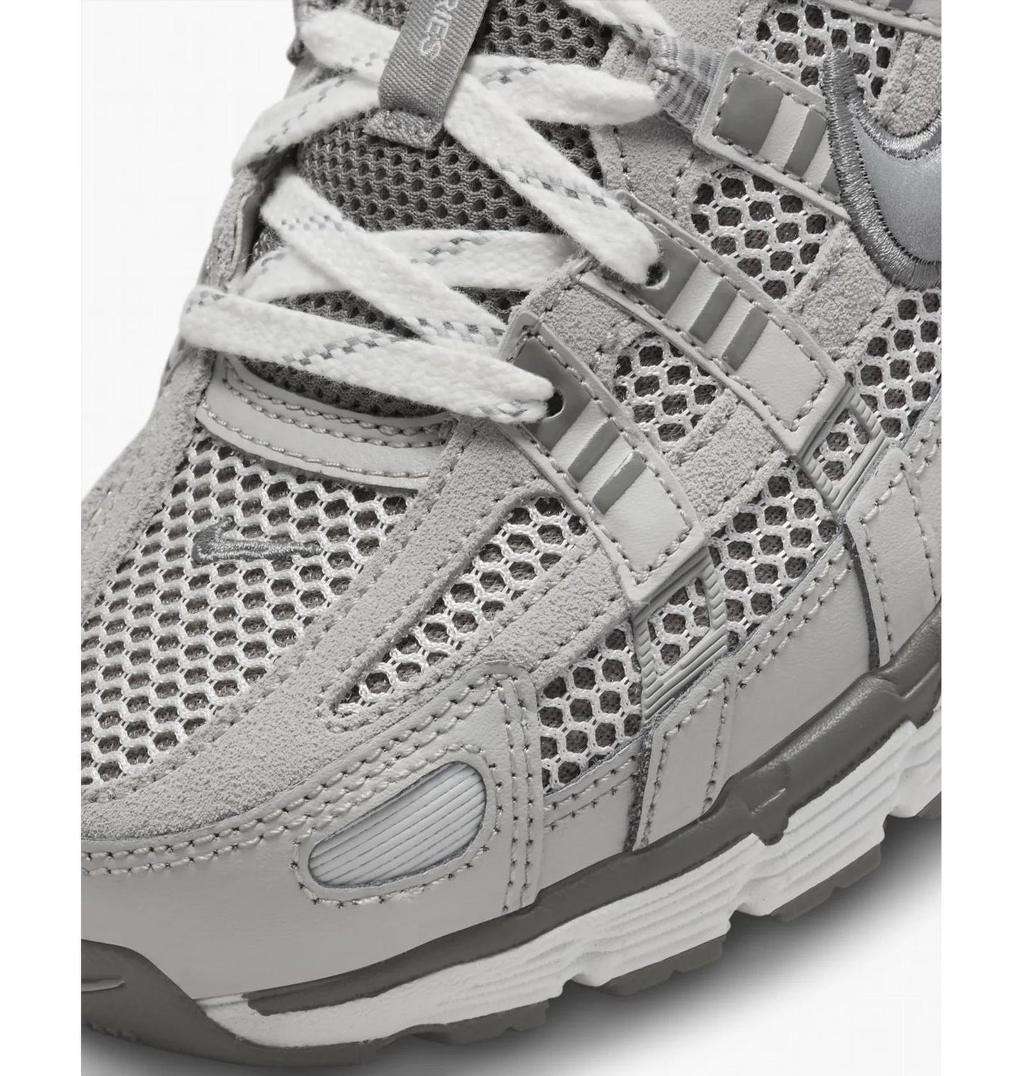 Кросівки чоловічі Nike P-6000 Premium (FN6837-012)