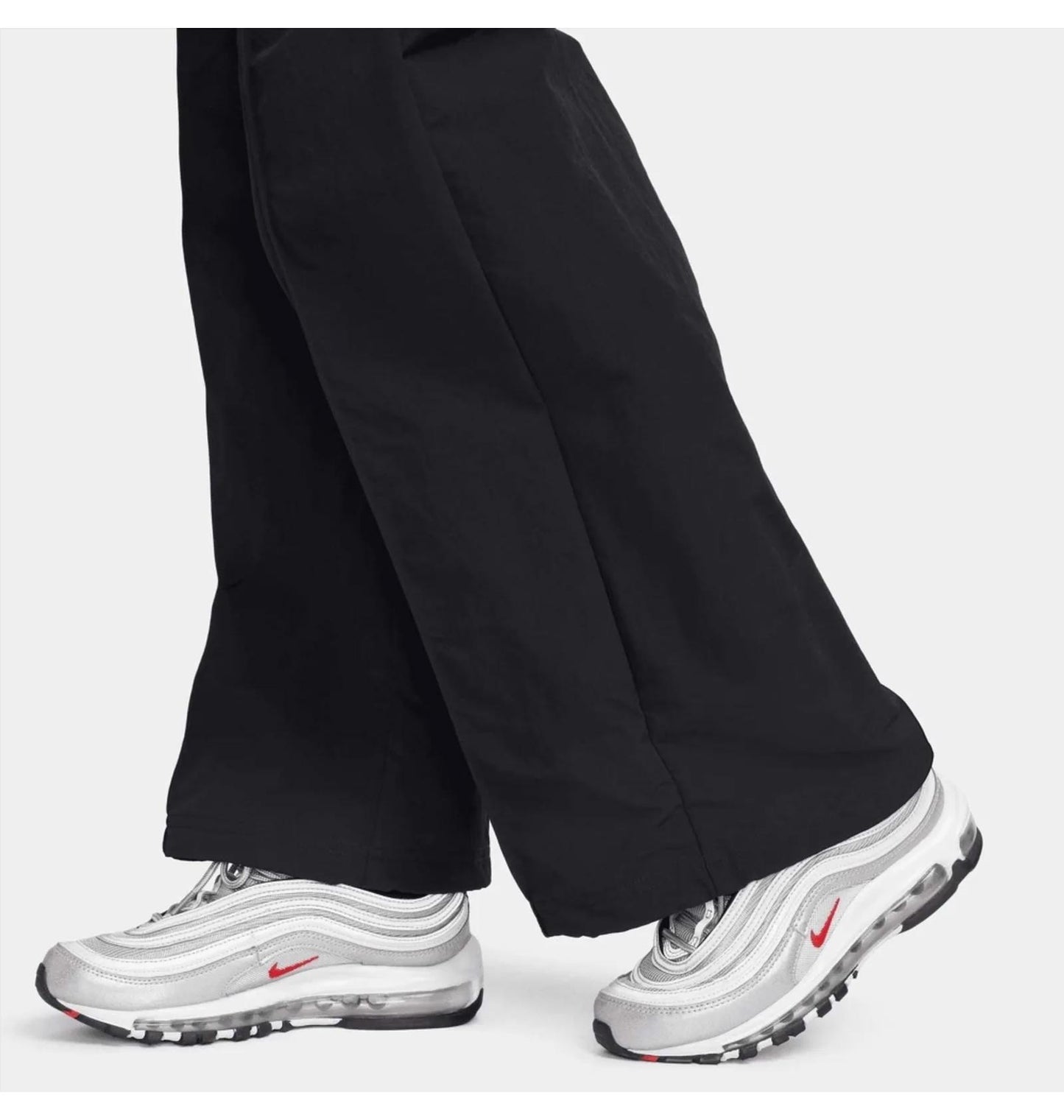 Брюки жіночі Nike Sportswear (FQ3588-010)