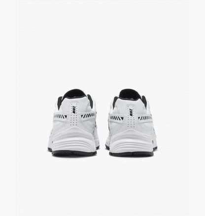 Кросівки жіночі Nike Initiator (FQ6873-101)