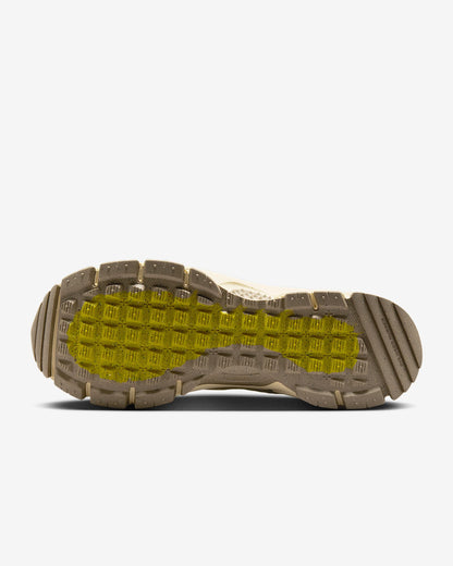 Кросівки унісекс Nike Zoom Vomero Roam (FV2295-101)