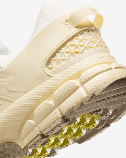 Кросівки унісекс Nike Zoom Vomero Roam (FV2295-101)