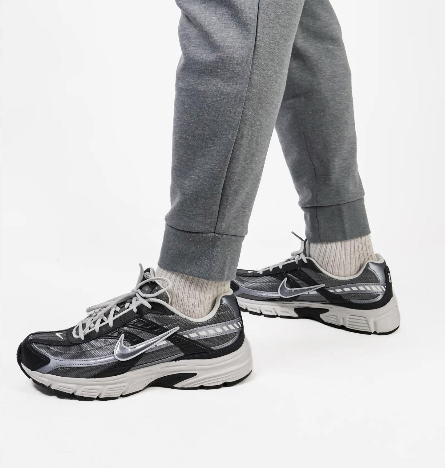 Брюки чоловічі Nike M Dri-Fit Uv Primary Jogger Pant (FZ0975-065)