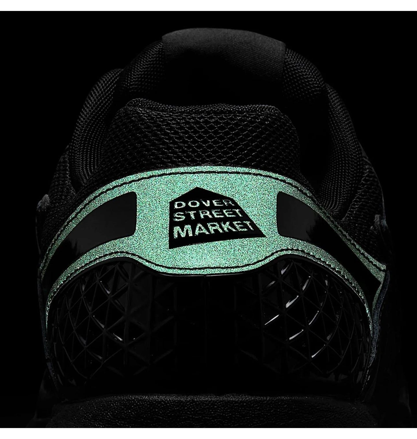 Кросівки чоловічі Nike Zoom Vomero 5 (FZ3313-001)