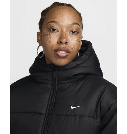 Куртка жіноча Nike Sportswear Classic Puffer (FZ5903-010)