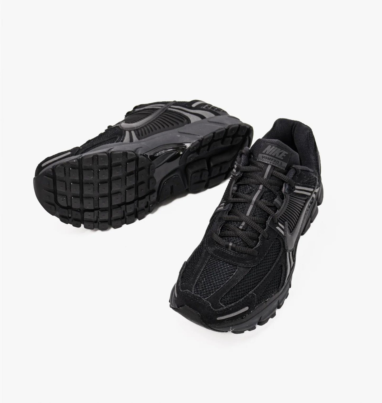 Кросівки чоловічі Nike Zoom Vomero 5 (HF1553-001)