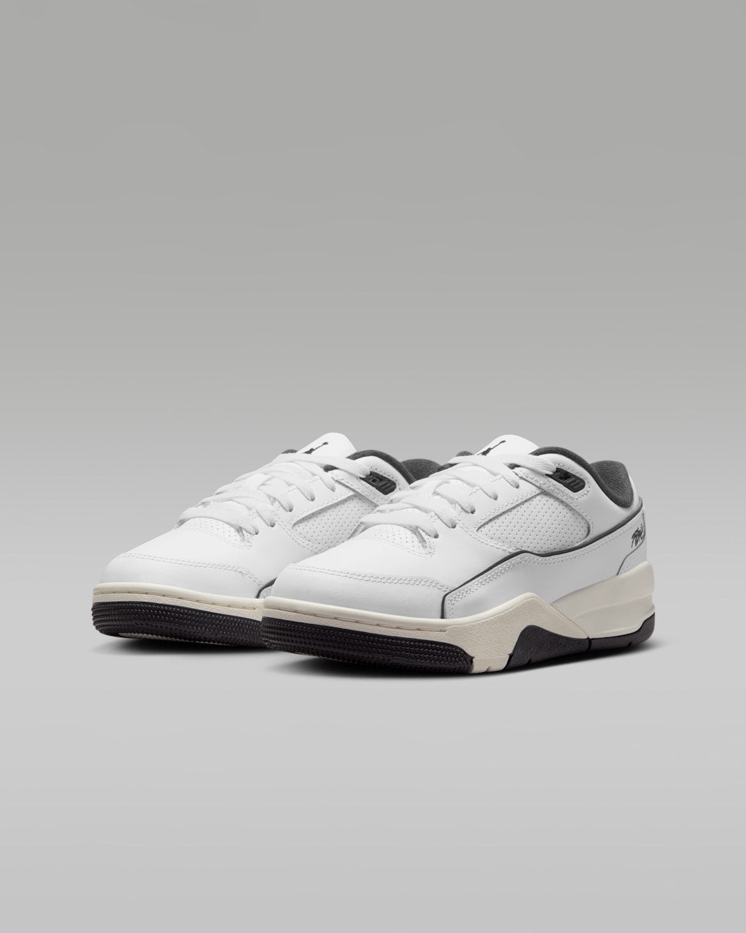 Кросівки жіночі Jordan Flight Court (Gs) (HF3333-100)