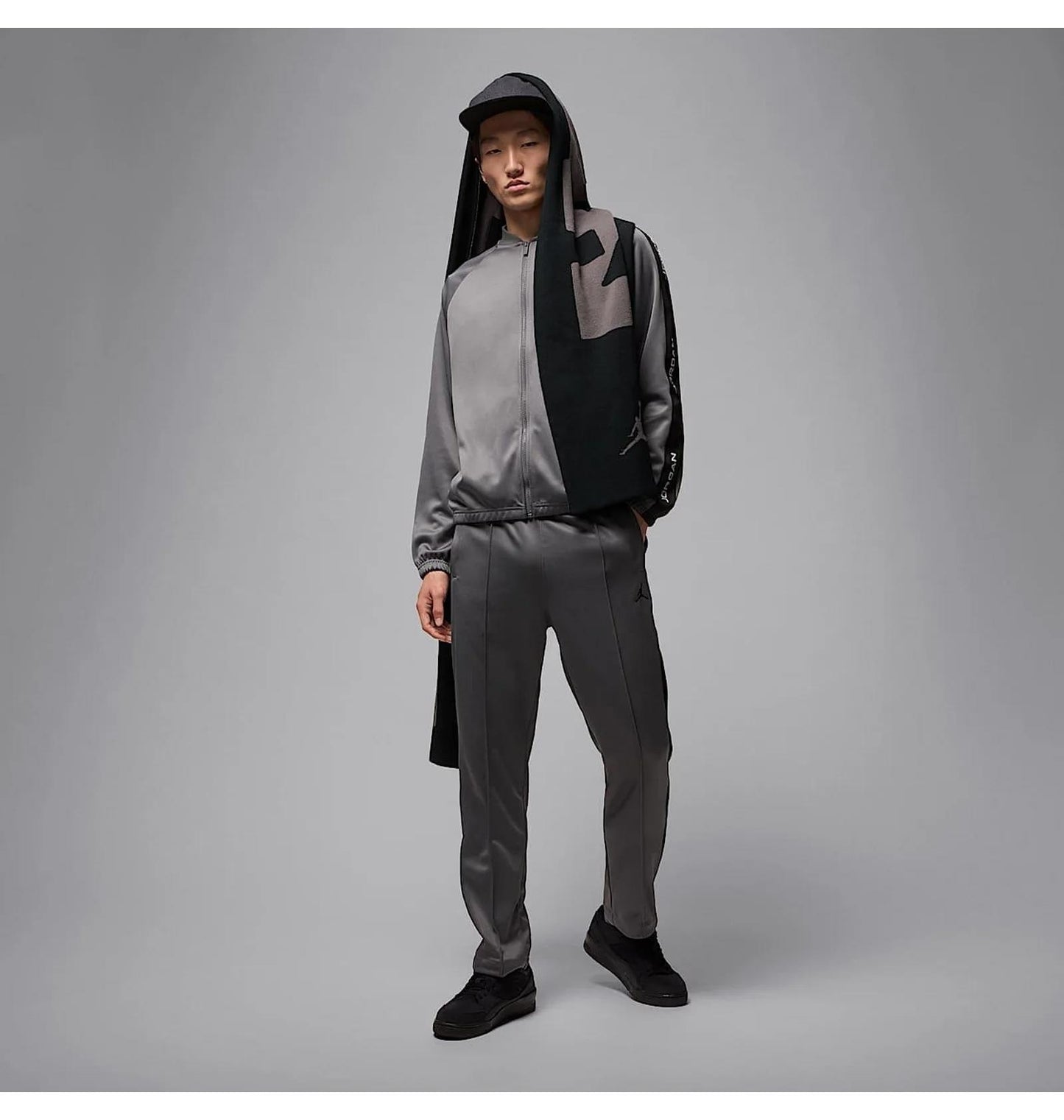 Брюки чоловічі Jordan Essentials Grey (HF9341-034)