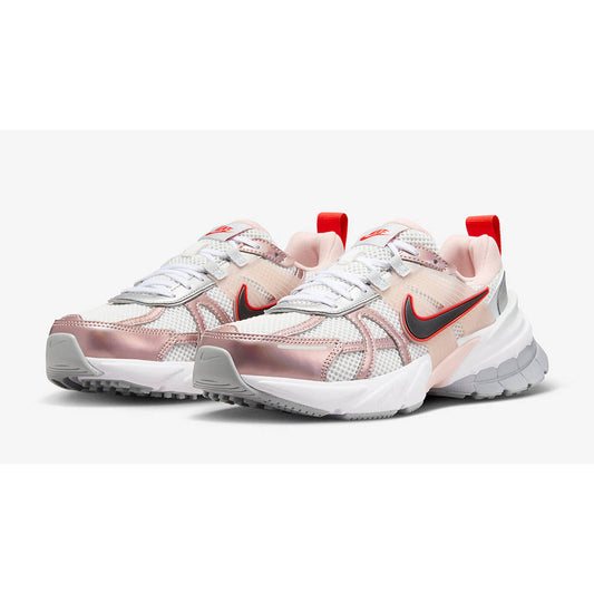 Кросівки для бігу жіночі Nike V2k Run (HF9997-100)