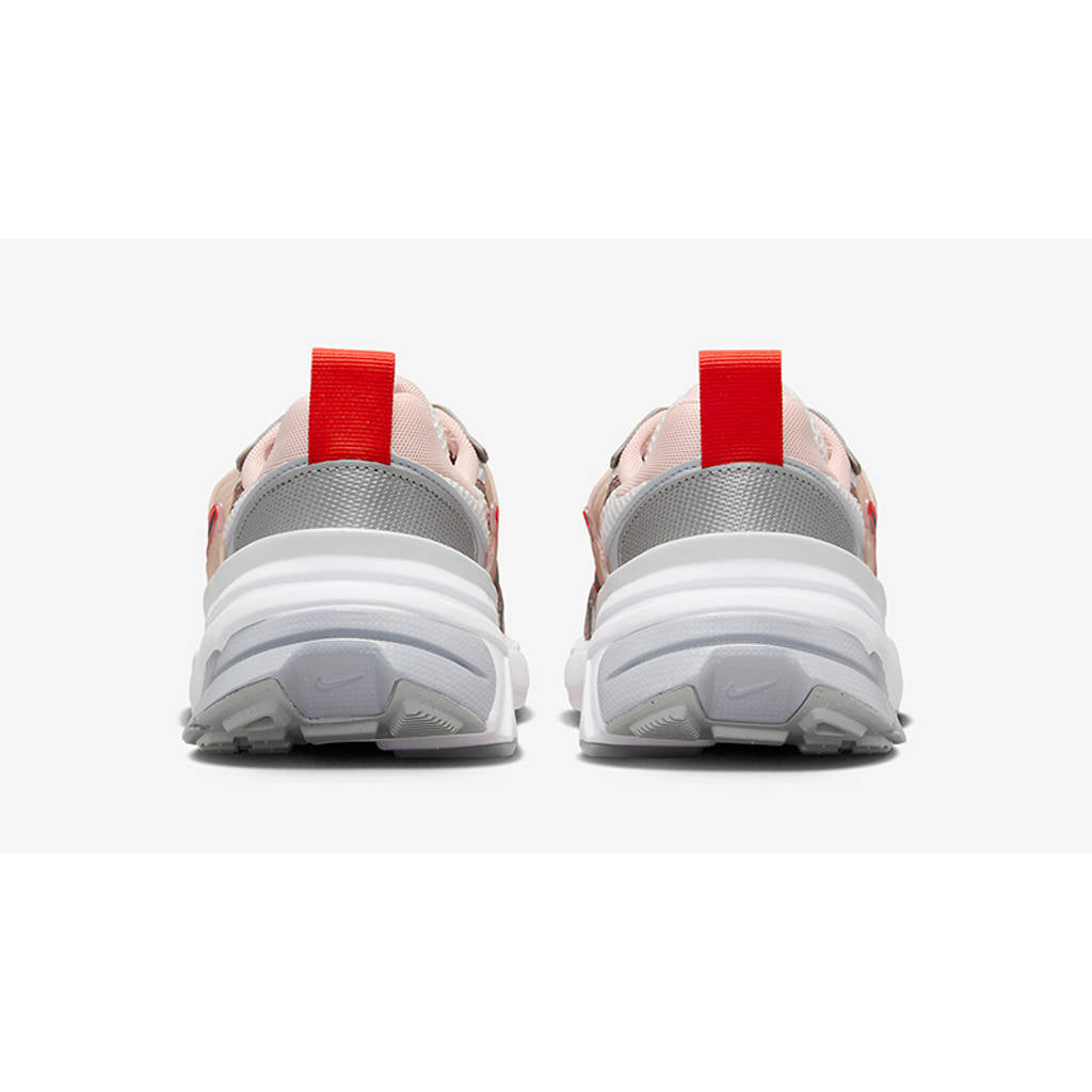 Кросівки для бігу жіночі Nike V2k Run (HF9997-100)