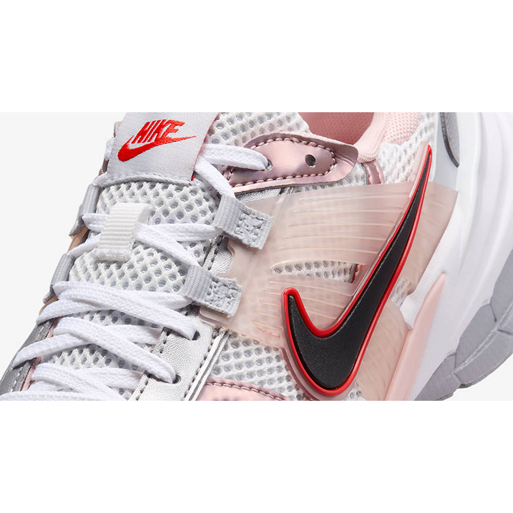 Кросівки для бігу жіночі Nike V2k Run (HF9997-100)