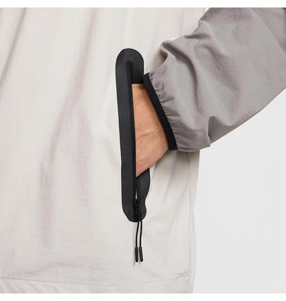 Кофта чоловіча Nike Nike Tech Woven Grey Hm7151-014 (HM7151-014)