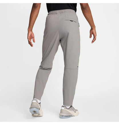 Брюки чоловічі Nike Tech Woven Grey (HM8241-014)
