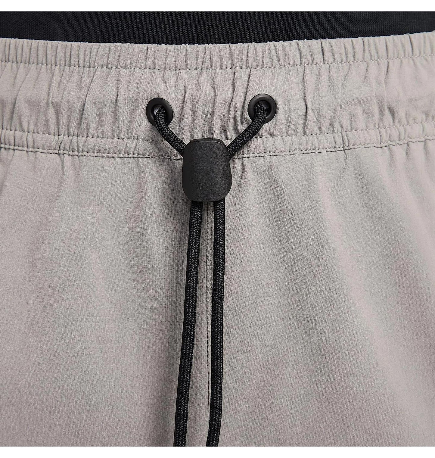 Брюки чоловічі Nike Tech Woven Grey (HM8241-014)