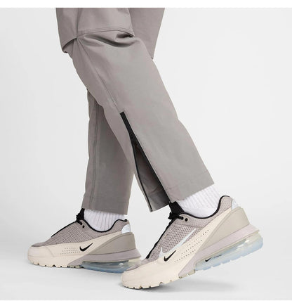 Брюки чоловічі Nike Tech Woven Grey (HM8241-014)
