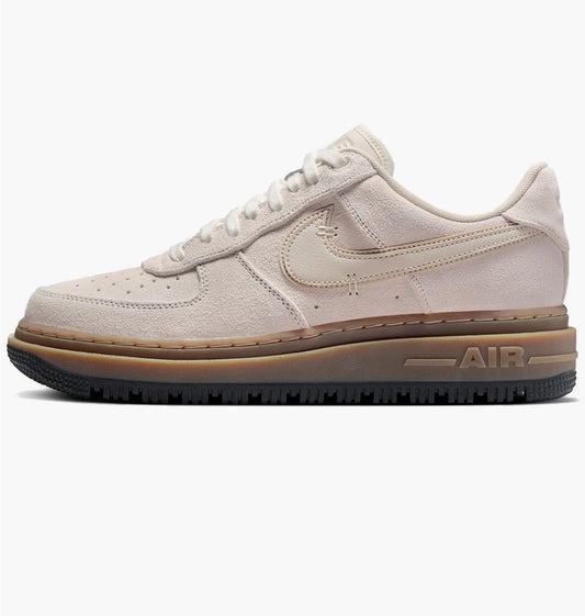 Кросівки чоловічі Nike Air Force 1 Low Luxe (HV2531-100)