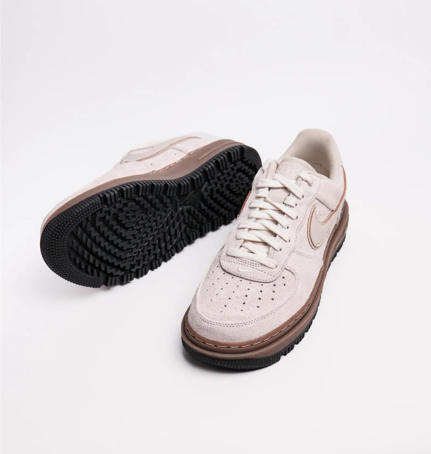 Кросівки чоловічі Nike Air Force 1 Low Luxe (HV2531-100)