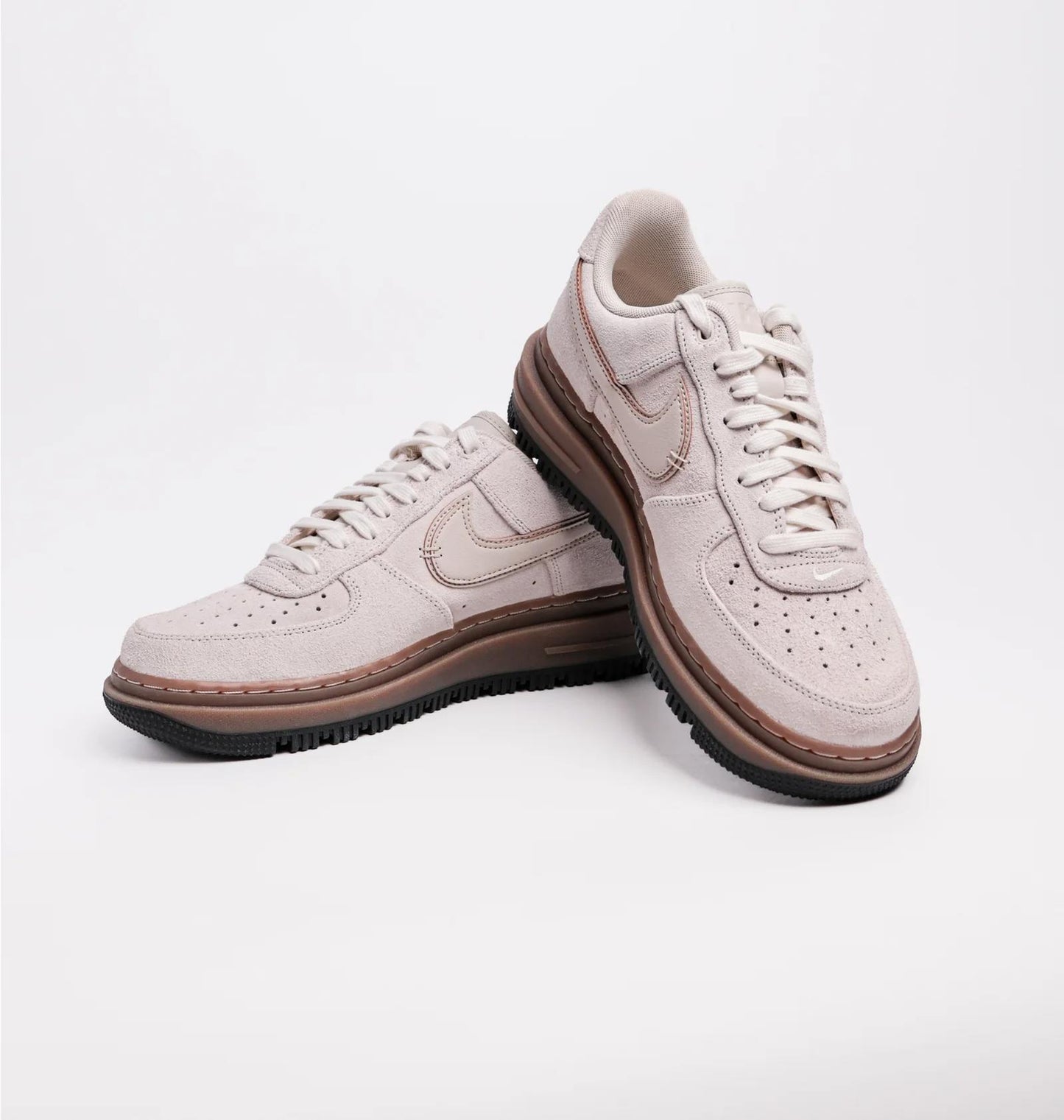Кросівки чоловічі Nike Air Force 1 Low Luxe (HV2531-100)